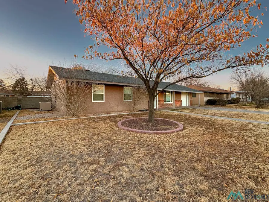 2304 Mills Drive, Roswell, NM 88201 - Image #3