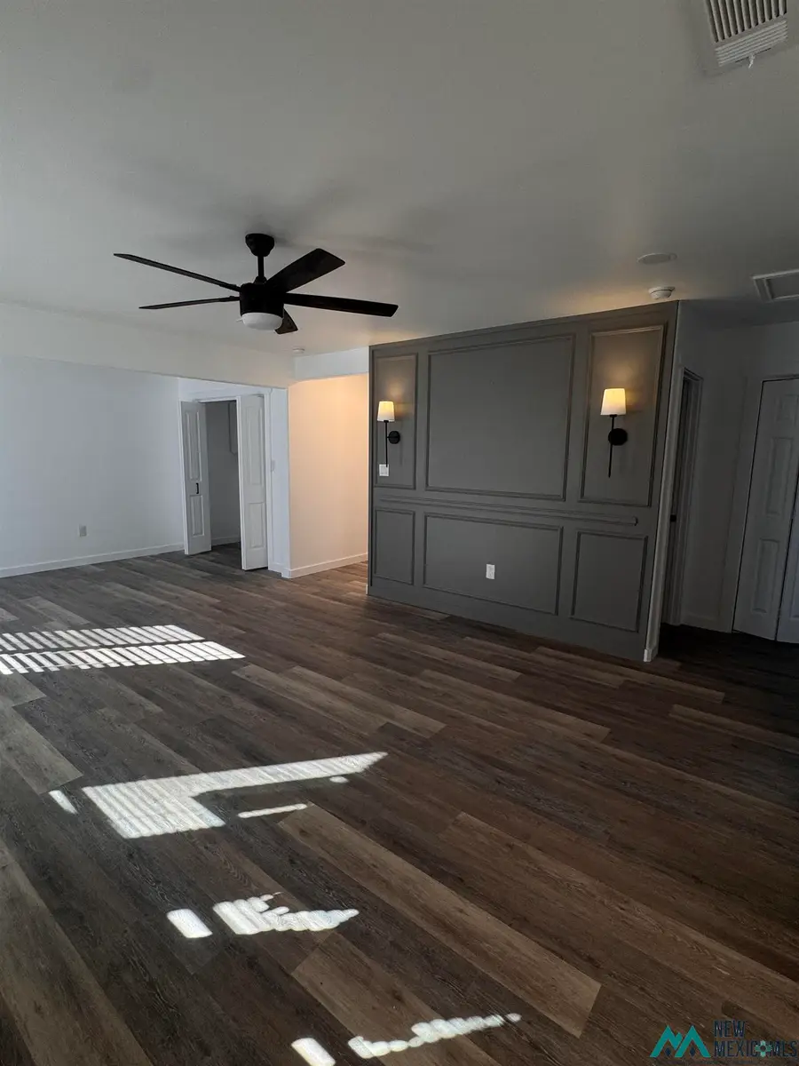 501 Leavell Drive, Carlsbad, NM  - Image #2