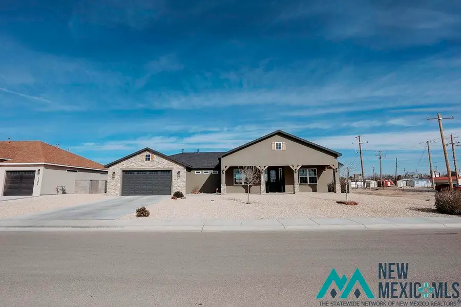 2302 Seville Loop, Carlsbad, NM 88220 - Image #2