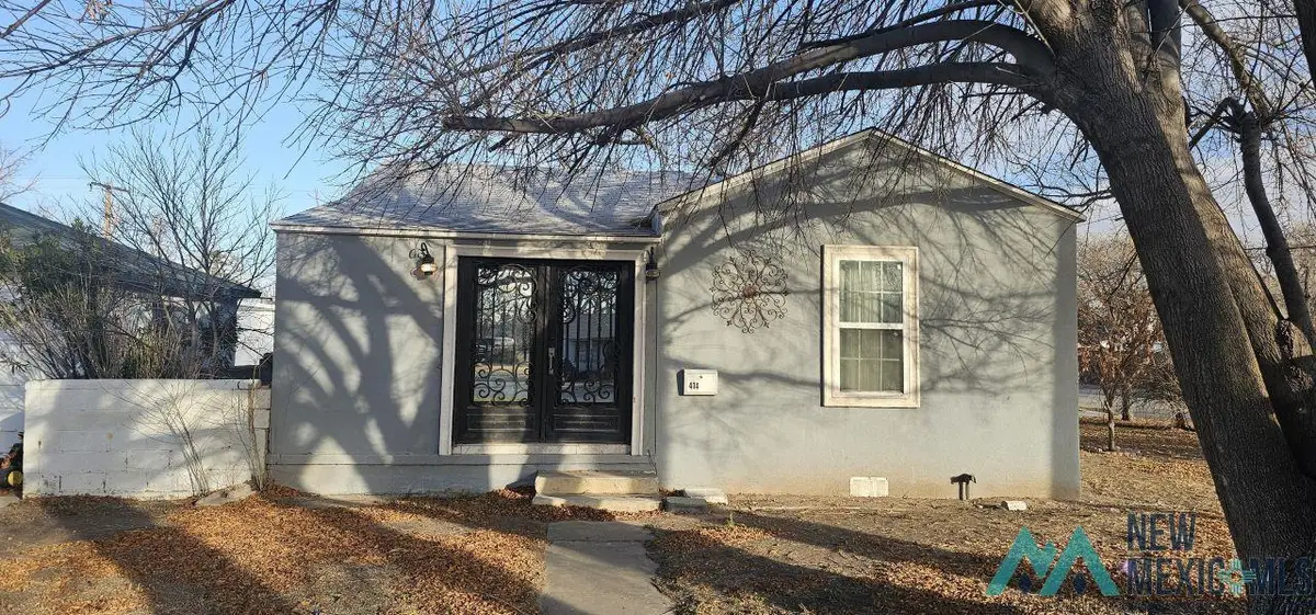 414 S Mesa Street, Carlsbad, NM 88220 - Image #1