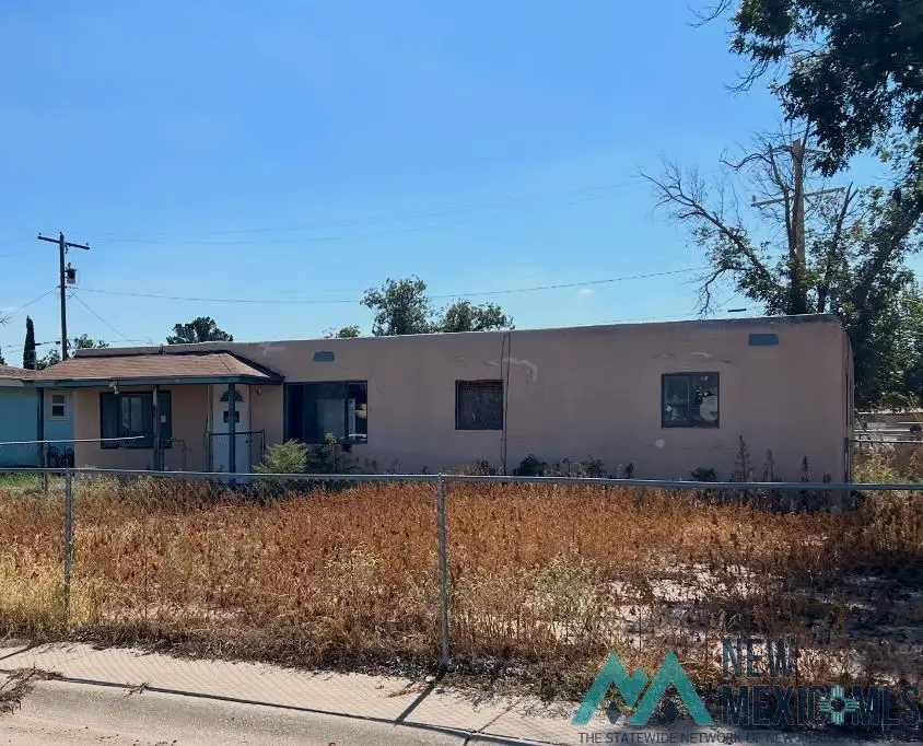 1805 W Tansill Street, Carlsbad, NM 88220 - Image #1