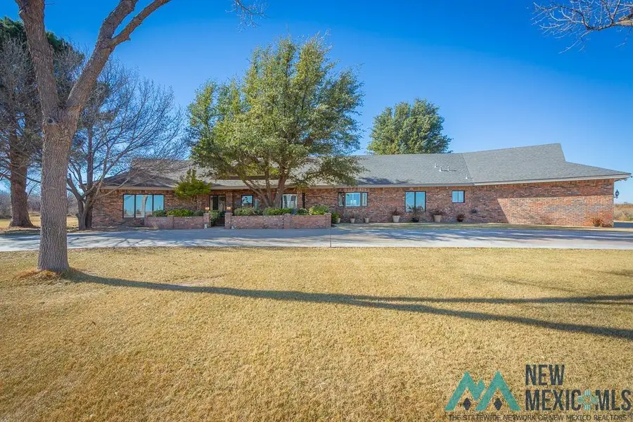 3968 South Spring Loop, Roswell, NM 88203 - Image #2