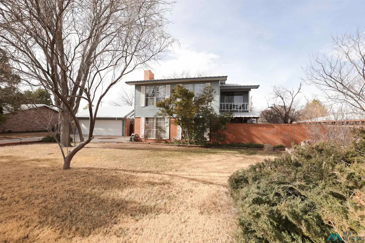 204 Three Cross Drive, Roswell, NM 88201 - Image #1