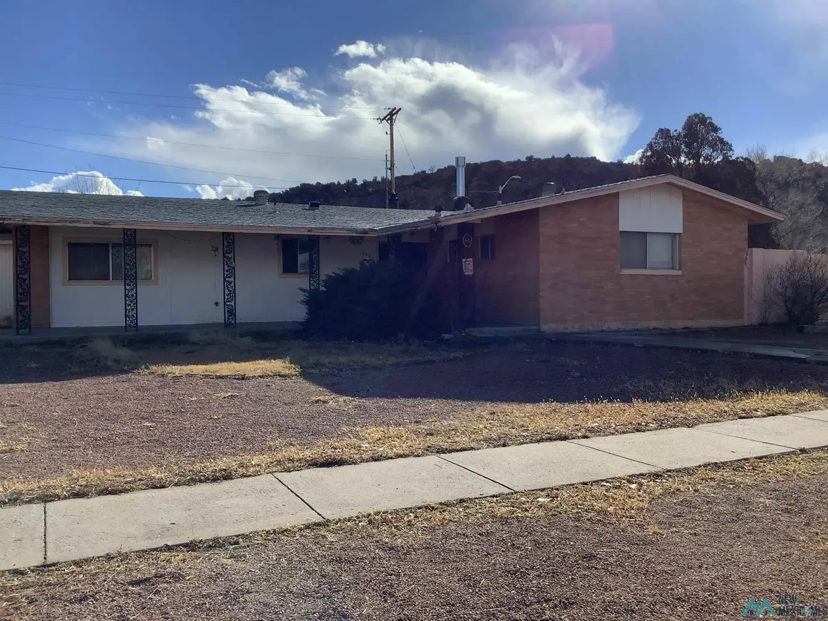 3300 Ciniza Drive, Gallup, NM 87301 - #1