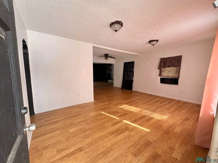 306 E Green Acres Drive, Hobbs, NM 88240 - Image #3