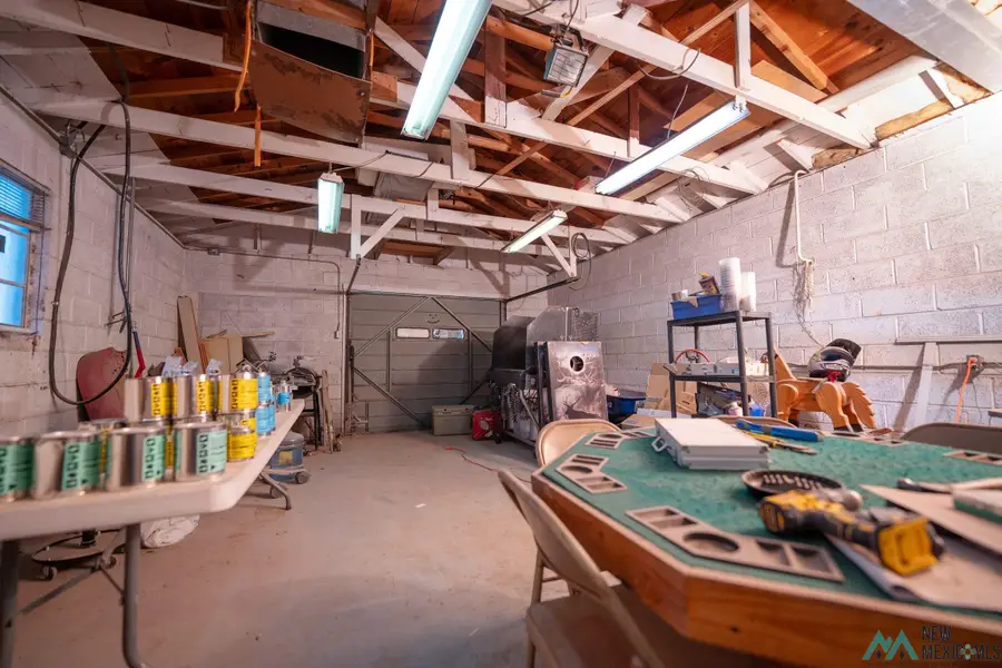 107 N 2nd Street, Carlsbad, NM 88220 - Image #2