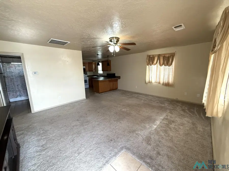 1204 W Washington Avenue, Artesia, NM 5 - #3