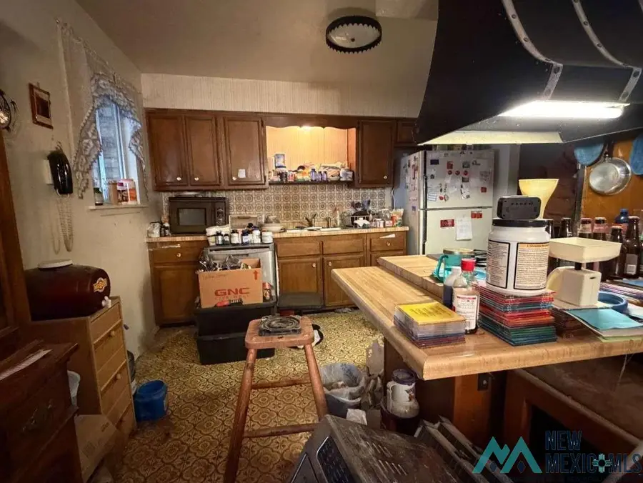 319 Sunnyview Street, Carlsbad, NM 88220 - #3