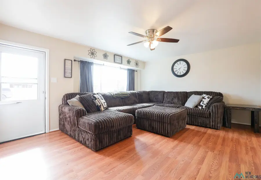 1011 W Buena Vista Street, Roswell, NM 88203 - Image #3
