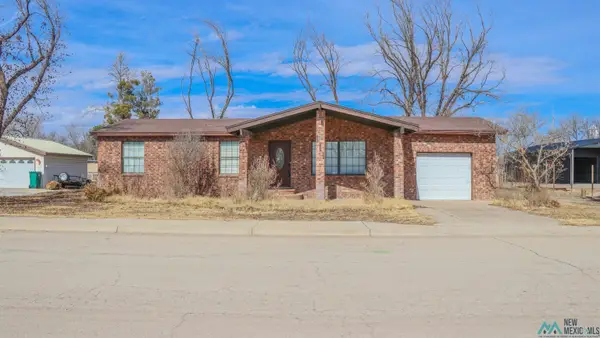 111 W 5th Street, Dexter, NM 88230