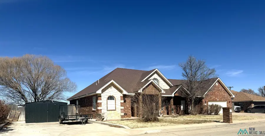 2308 W Ray Avenue, Artesia, NM 88210 - #2