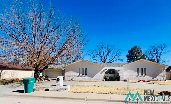 1309 S Yucca Drive, Lovington, NM 88260