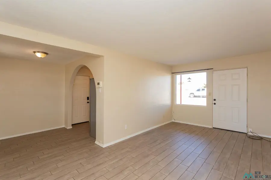 1413 W Yucca Avenue, Artesia, NM 88210 - #2