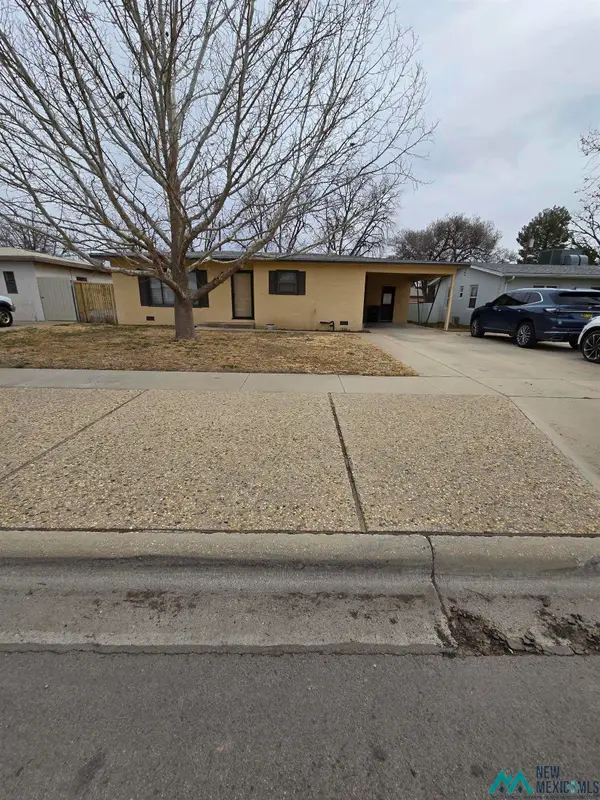 916 Alamosa Street, Carlsbad, NM 88220