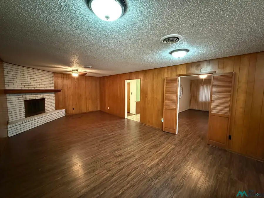 2517 N Breckon Drive, Hobbs, NM 88240 - #3