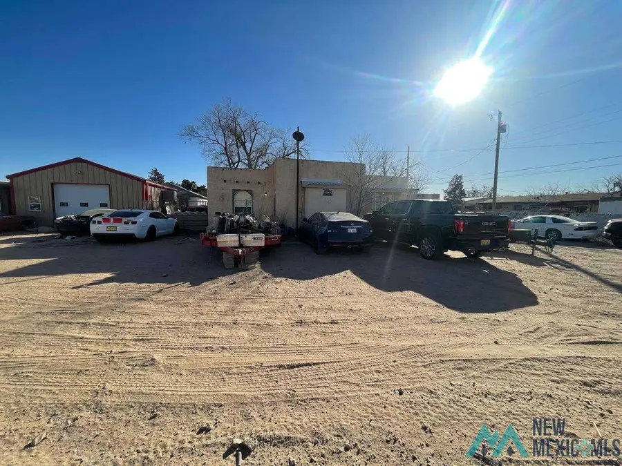 115 E Park Place, Hobbs, NM 88240 - #2