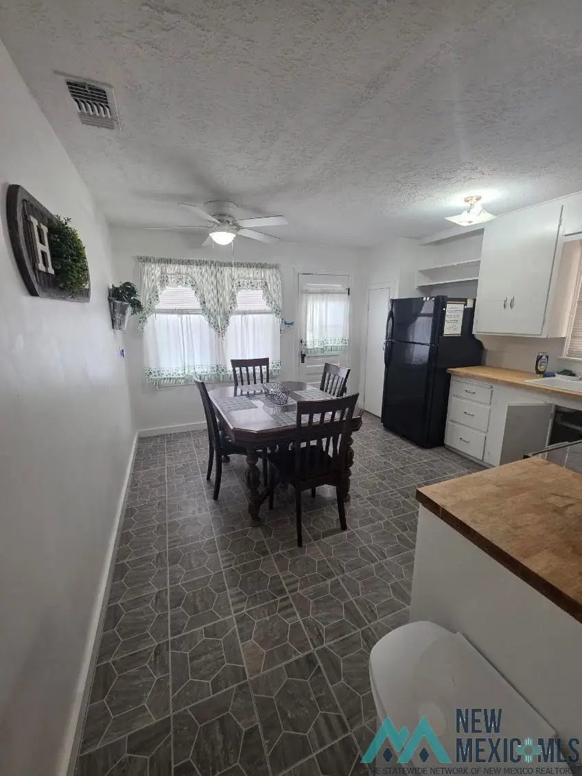1031 N Francis Street, Carlsbad, NM 88220 - #3