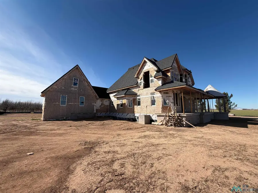 2580 Milky Way, Roswell, NM 88203 - #3