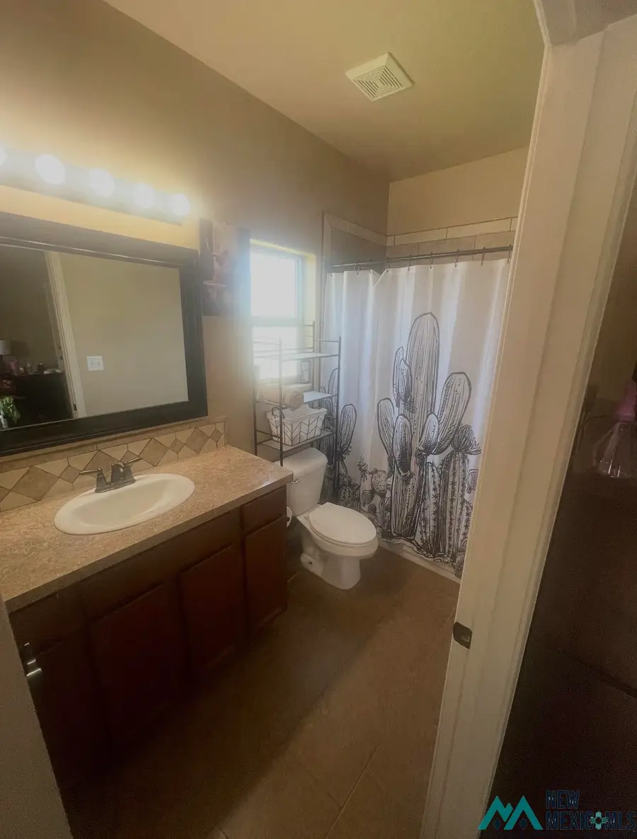 1006 Jason Street, Carlsbad, NM 88220 - #3