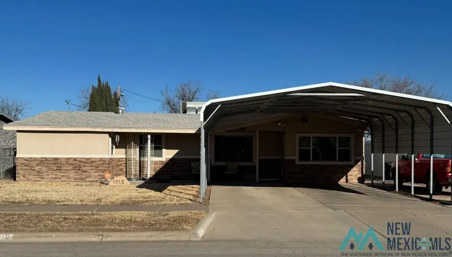 1012 Irvin Street, Carlsbad, NM 88220 - #2