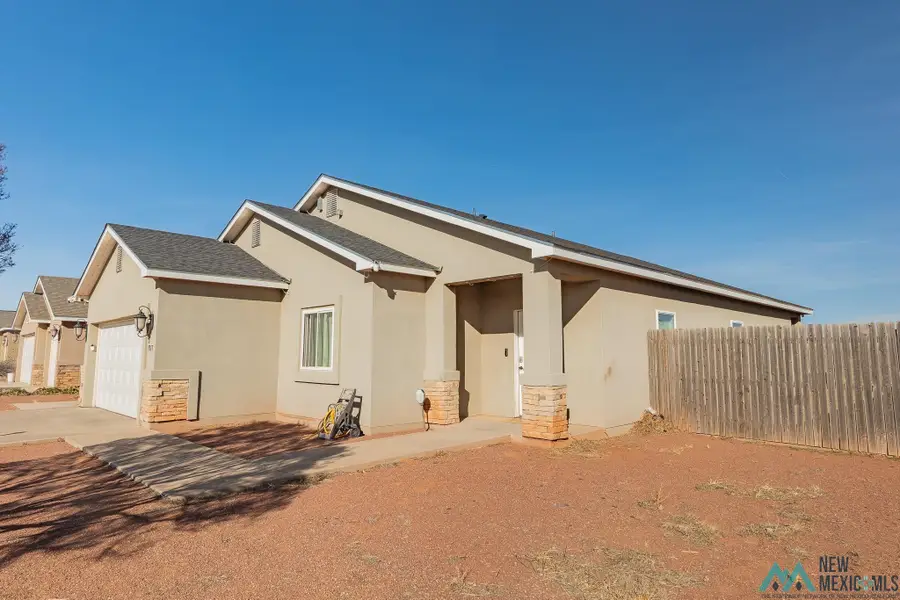 1717 College Park Drive, Clovis, NM 88101 - #3