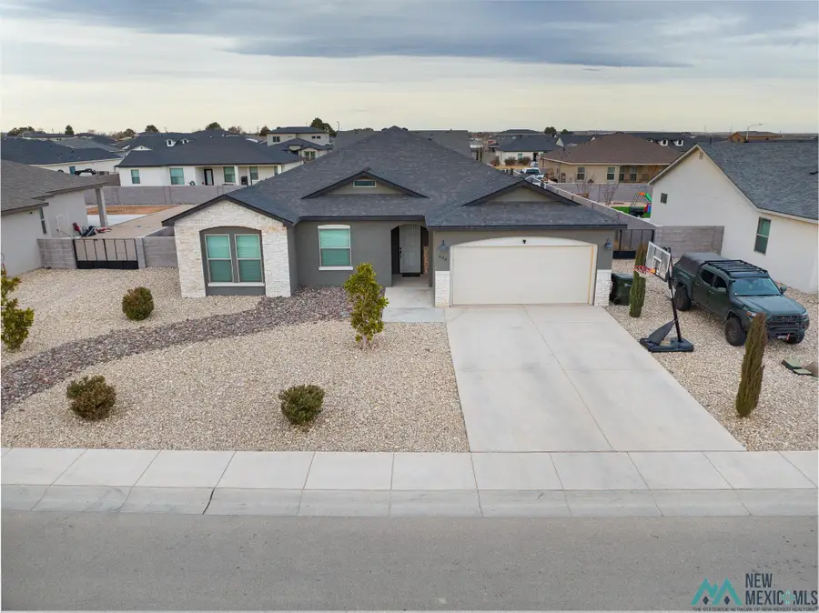 600 Pima Drive, Carlsbad, NM 88220 - #2