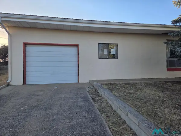 1522 Hogan Streets, Raton, NM 87740