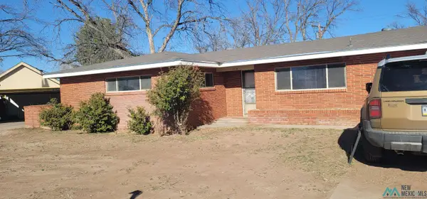 1114 W Thomas Street, Carlsbad, NM 88220