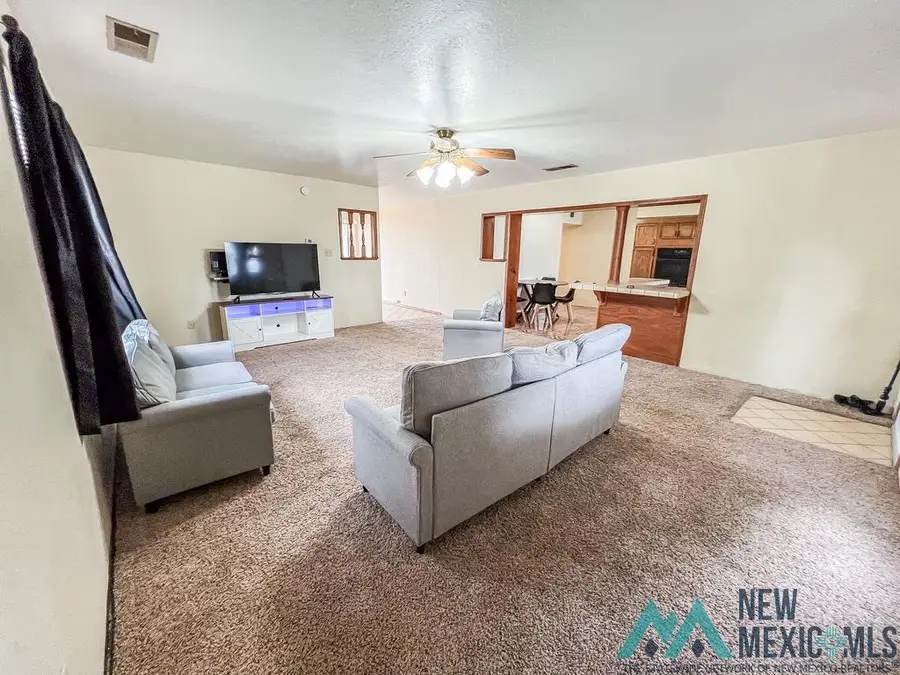914 Ortega Street, Carlsbad, NM 88220 - #2