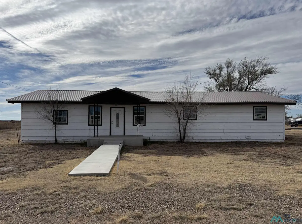 105 N. 5th Street, Logan, NM 88426 - #1