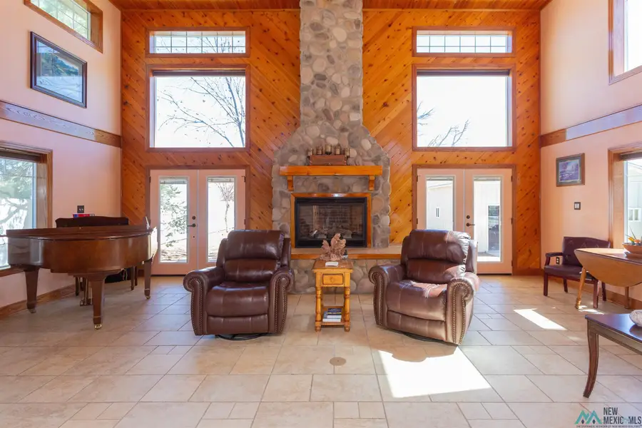 20 Nichol Street, Carlsbad, NM 88220 - #2