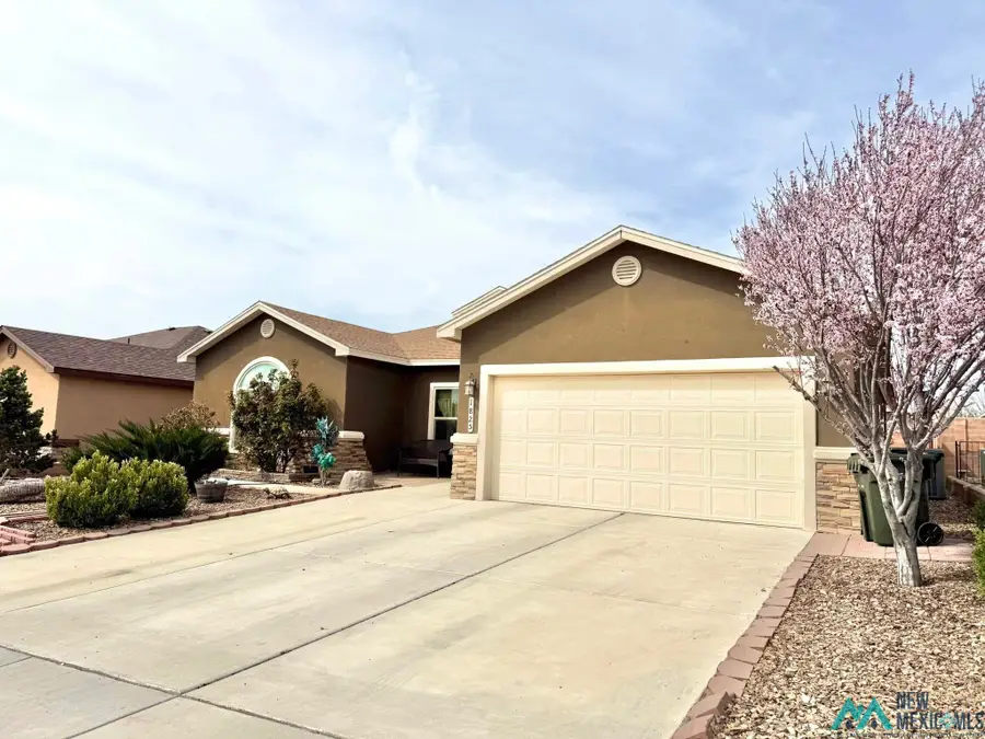 1825 Lanette Drive, Carlsbad, NM 88220 - #2