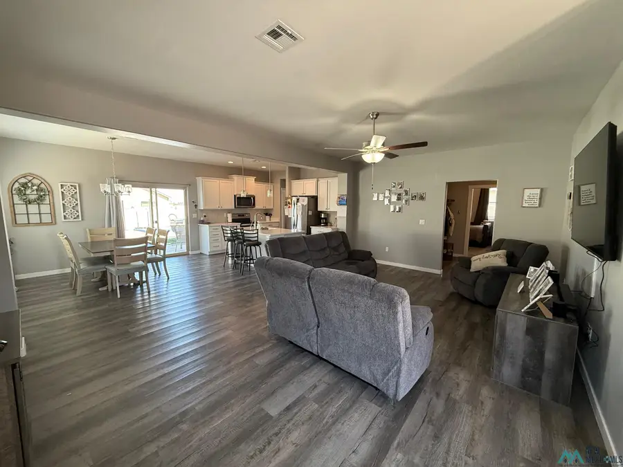2412 W Briscoe Avenue, Artesia, NM 88210 - #2