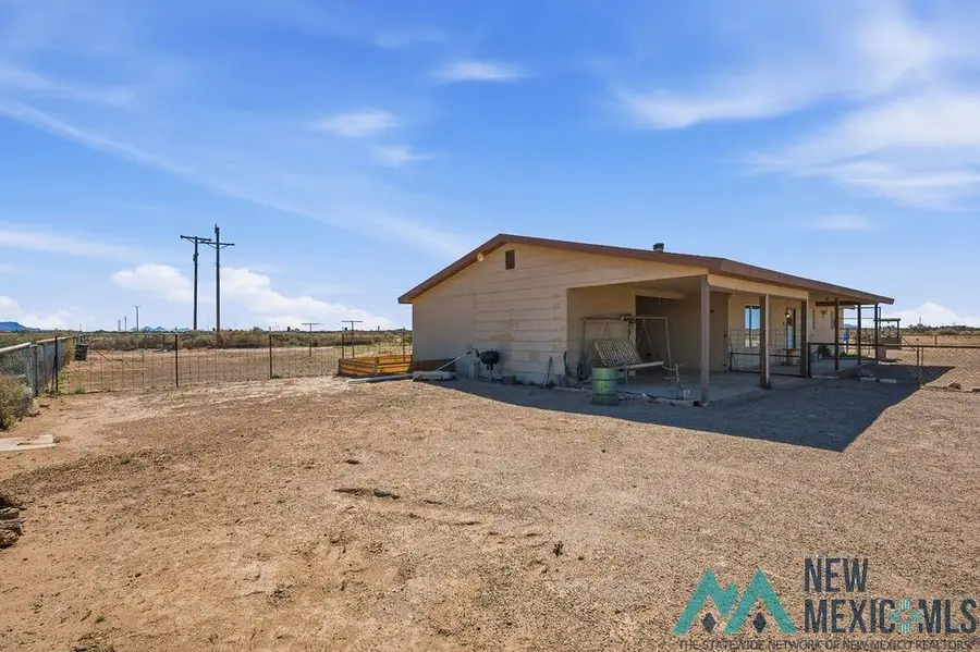 5220 SE Amapola Road, Deming, NM 88030 - #2
