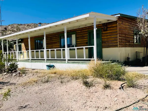 14 Mars Hill Road, Williamsburg, NM 87901