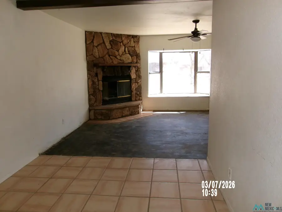 1504 S Washington Avenue, Roswell, NM 88203 - #3