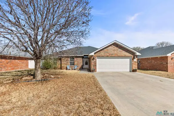 2217 Enloe Drive, Clovis, NM 88101