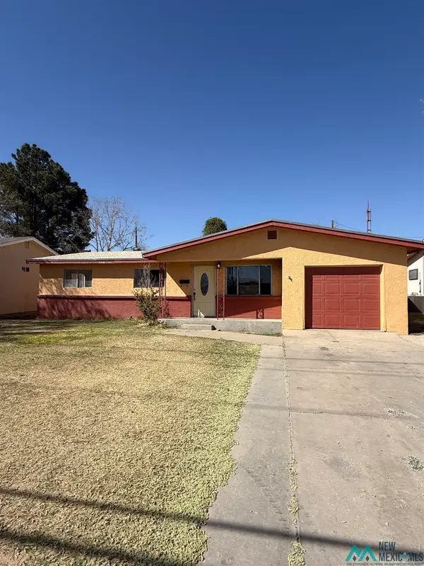 1808 W Blodgett Street, Carlsbad, NM 