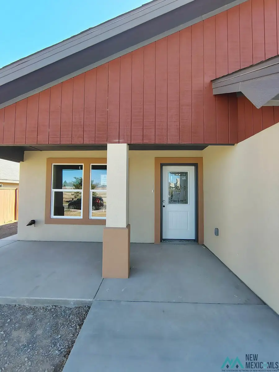 912 W Jaffa St, Roswell, NM 88203 - #2