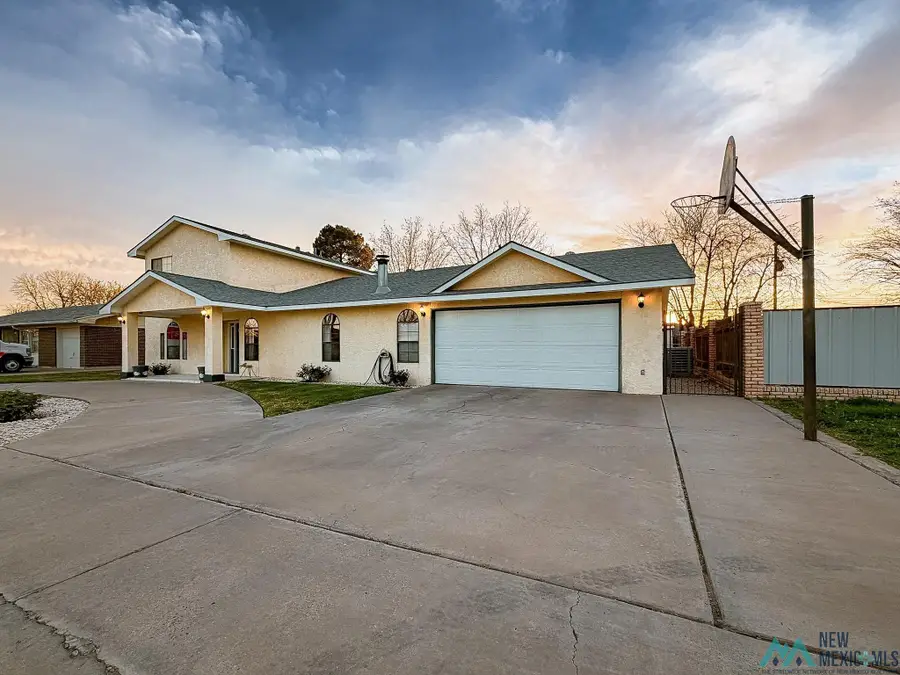 1914 S Richardson Avenue, Roswell, NM 88203 - #2