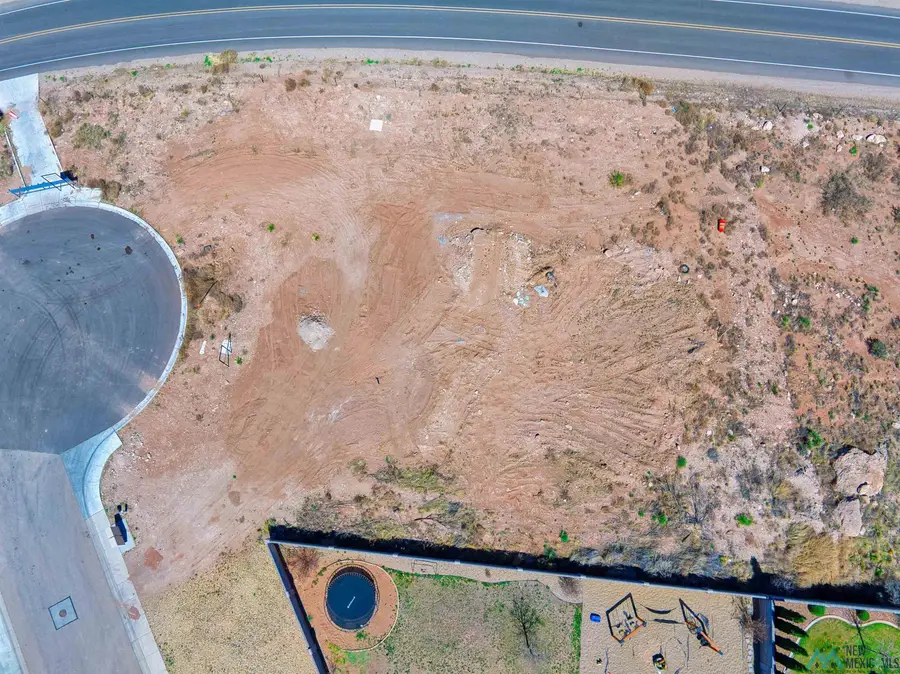 2128 Quail Hollow Run, Carlsbad, NM 88220 - #3