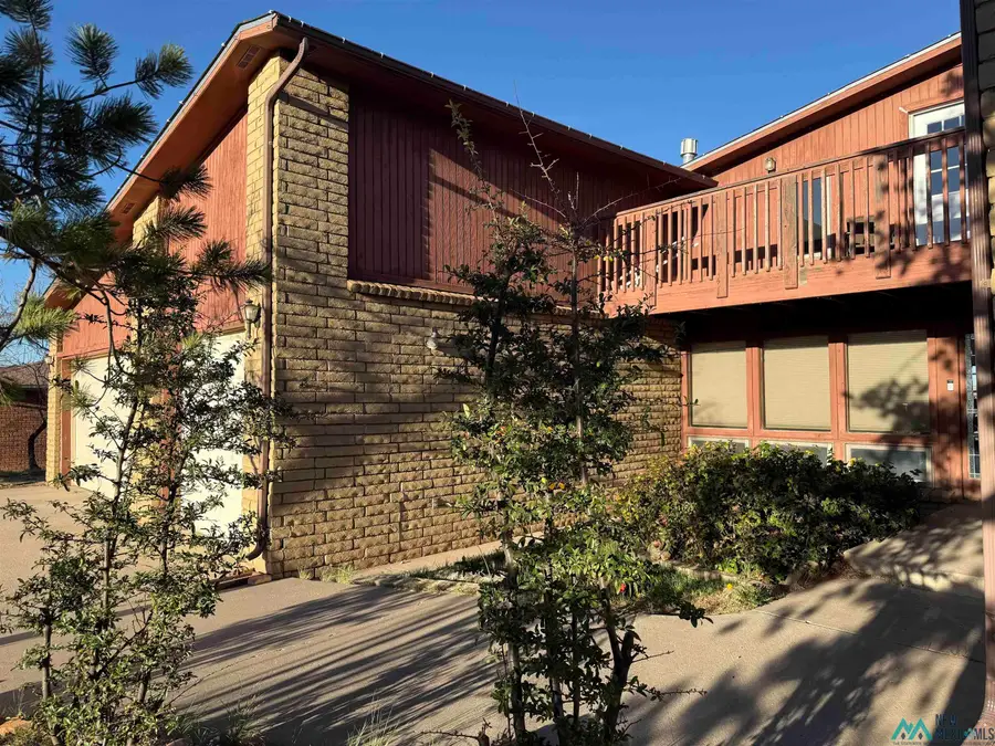 1307 Country Club Place, Gallup, NM  - #2