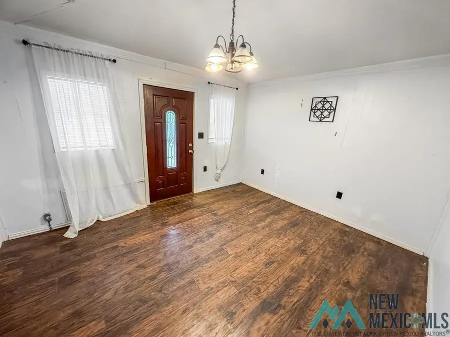823 E Skelly Street, Hobbs, NM 88240 - #3