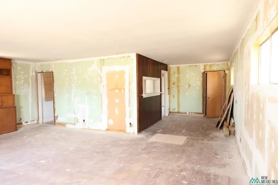 608 W Alameda Street, Roswell, NM 88201 - #3