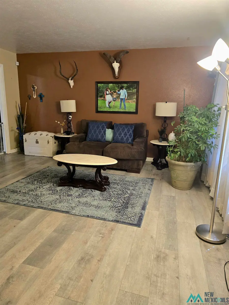 3103 Encanto Drive, Roswell, NM 88201 - #3