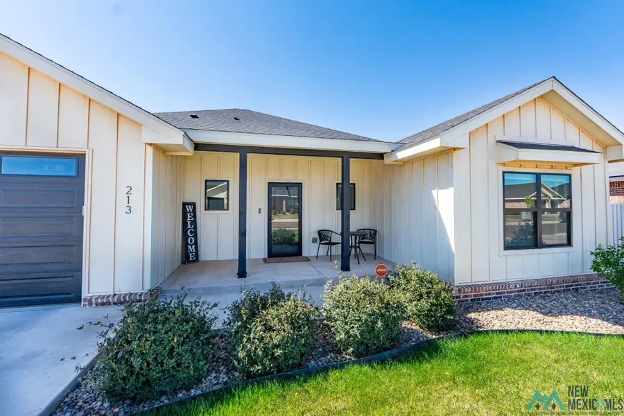 213 Abbey Road, Clovis, NM 88101 - #2