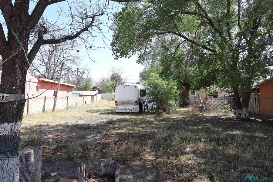 512 E 4th Street, Roswell, NM 88201 - #3