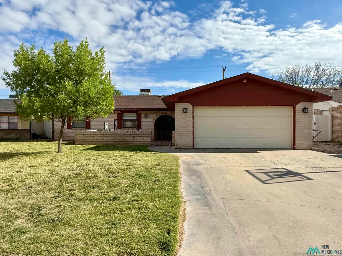 2003 W Centre Avenue, Artesia, NM 88210 - #1