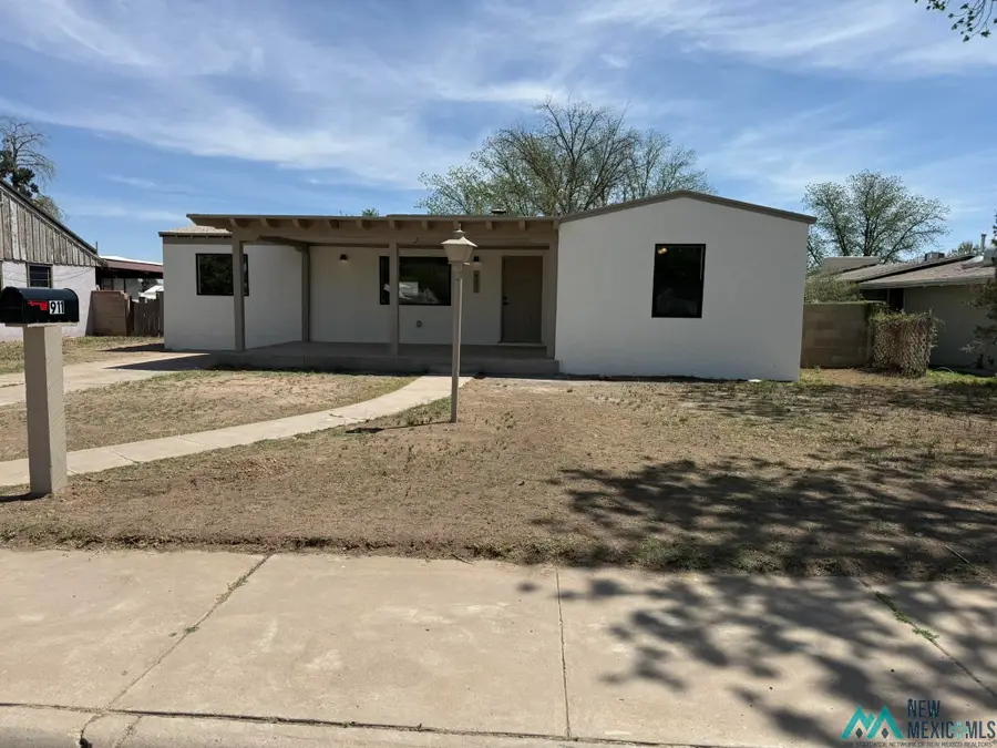 911 S 4th Street, Artesia, NM 88210 - #3