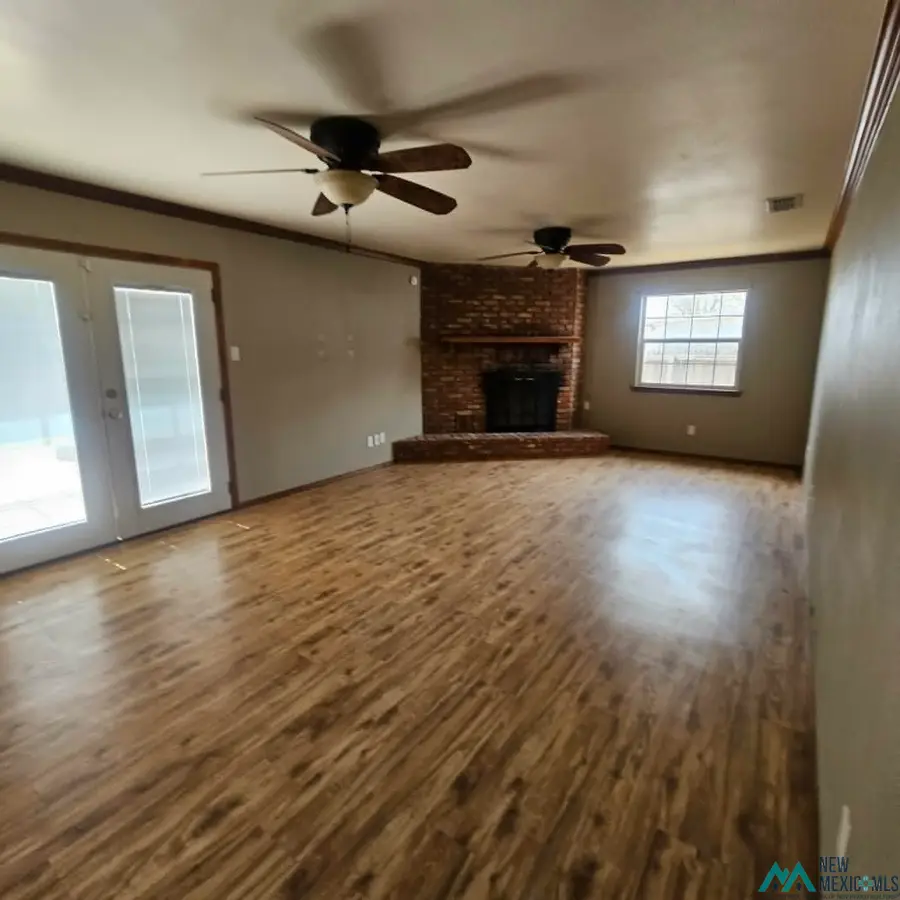 917 W Manana Boulevard, Clovis, NM 88101 - #3